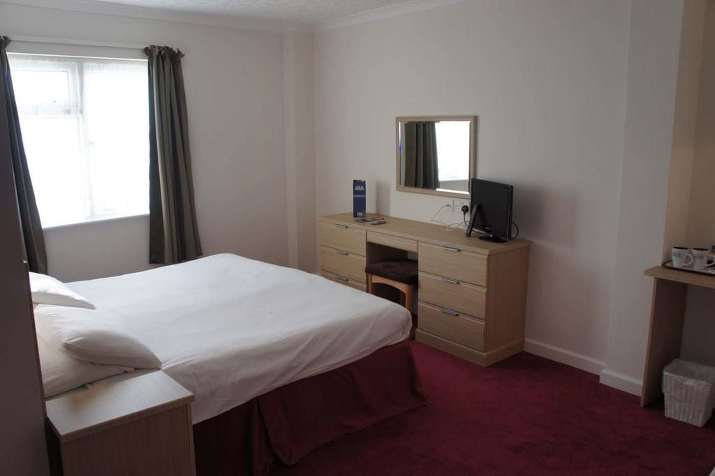 Mountview Hotel Express Saint Helier ภายนอก รูปภาพ